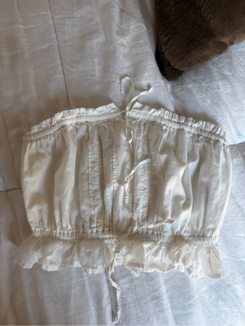 Hollister Cream Ruffled Strapless Crop Top
